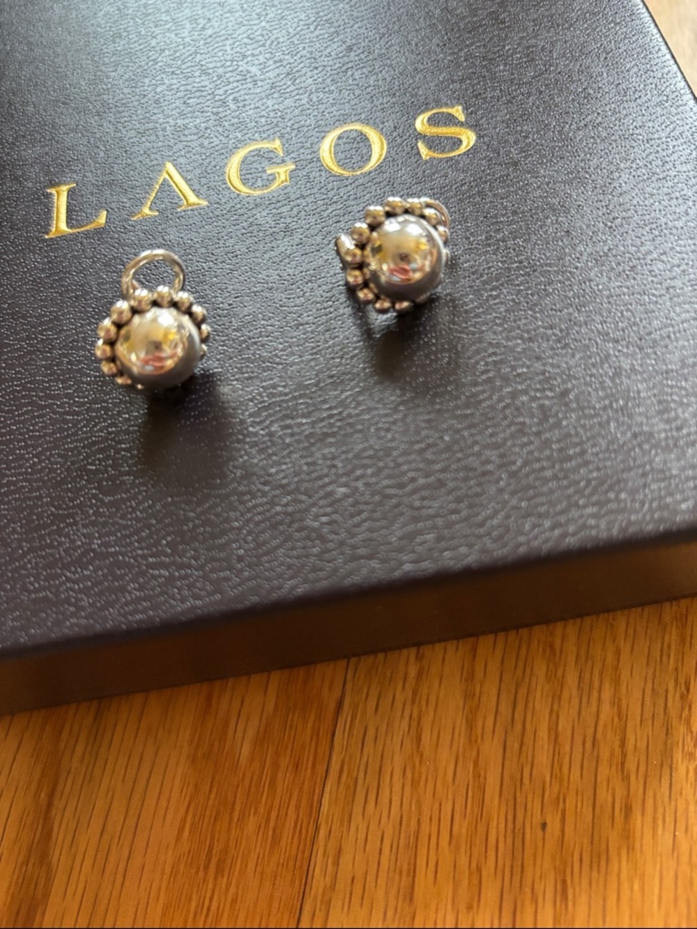 LAGOS Silver Caviar Bubbly Stud Earrings - Silver - Picture 4 of 4